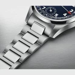 Big Crown Pointer Date